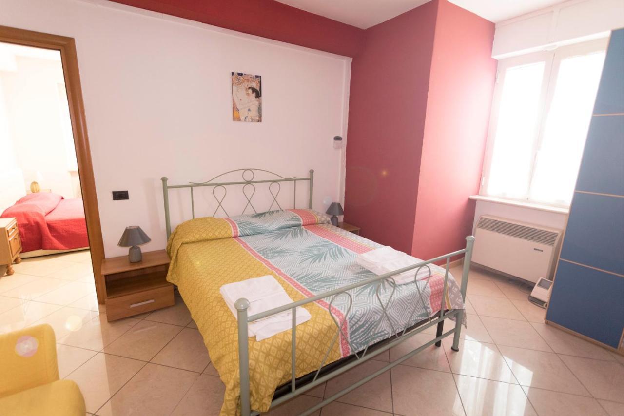 La Casa Di Dada Apartment Авецано Екстериор снимка